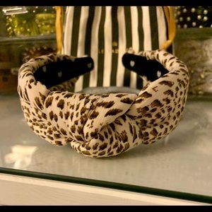 NWT Lele Sadoughi Pink Cheetah Headband